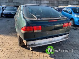 Saab 900 II 2.0 i,Si 16V Samochód złomowany (1995, Zielony)