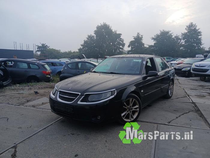Saab 9-5 2.0t 16V Samochód złomowany (2008, Czarny)