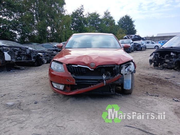Skoda Octavia 1.6 TDI Greenline 16V  (Desguace)