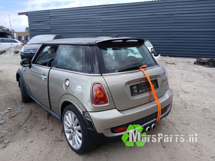 Mini Mini 1.6 16V Cooper S Vehículo de desguace (2006, Gris)