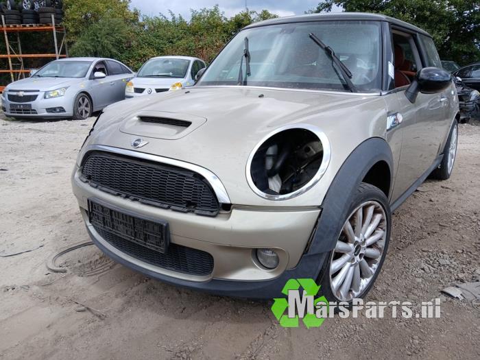 Mini Mini 1.6 16V Cooper S Vehículo de desguace (2006, Gris)