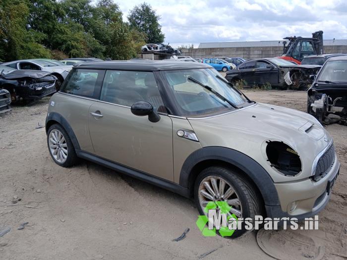 Mini Mini 1.6 16V Cooper S Vehículo de desguace (2006, Gris)