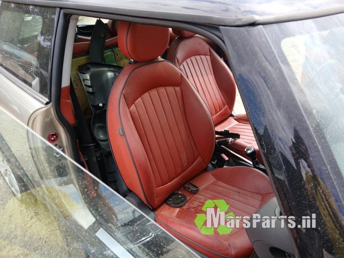 Mini Mini 1.6 16V Cooper S Vehículo de desguace (2006, Gris)