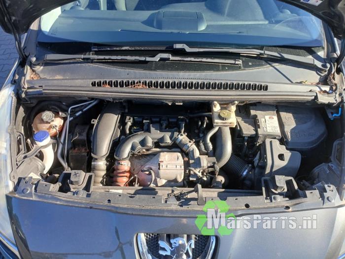 Peugeot 5008 I 1.6 THP 16V Vehículo de desguace (2009, Gris)