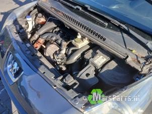Peugeot 5008 I 1.6 THP 16V Vehículo de desguace (2009, Gris)