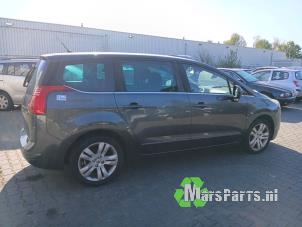 Peugeot 5008 I 1.6 THP 16V Vehículo de desguace (2009, Gris)
