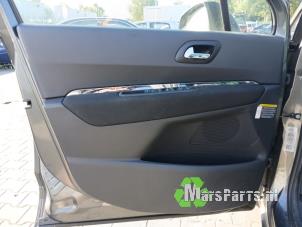 Peugeot 5008 I 1.6 THP 16V Vehículo de desguace (2009, Gris)
