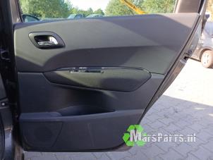 Peugeot 5008 I 1.6 THP 16V Vehículo de desguace (2009, Gris)