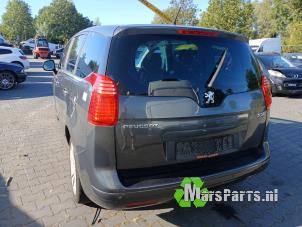 Peugeot 5008 I 1.6 THP 16V Vehículo de desguace (2009, Gris)