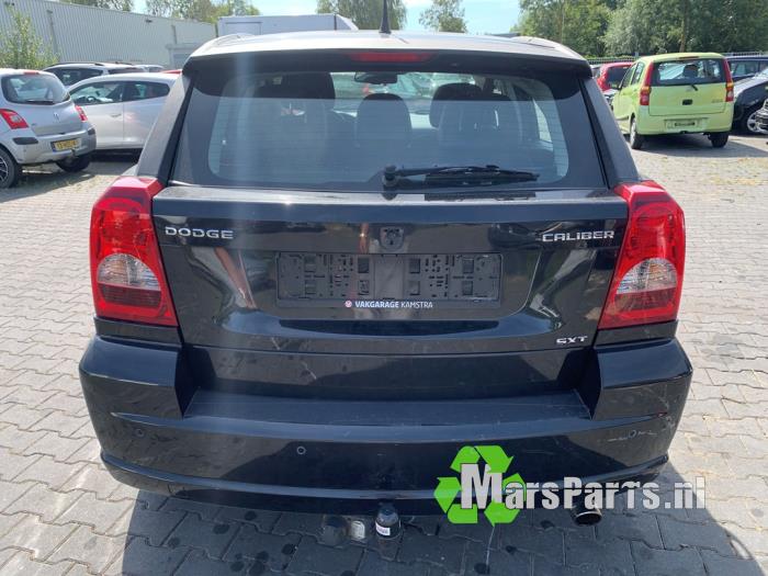 Dodge Caliber 2.0 16V Vehículo de desguace (2010, Negro)
