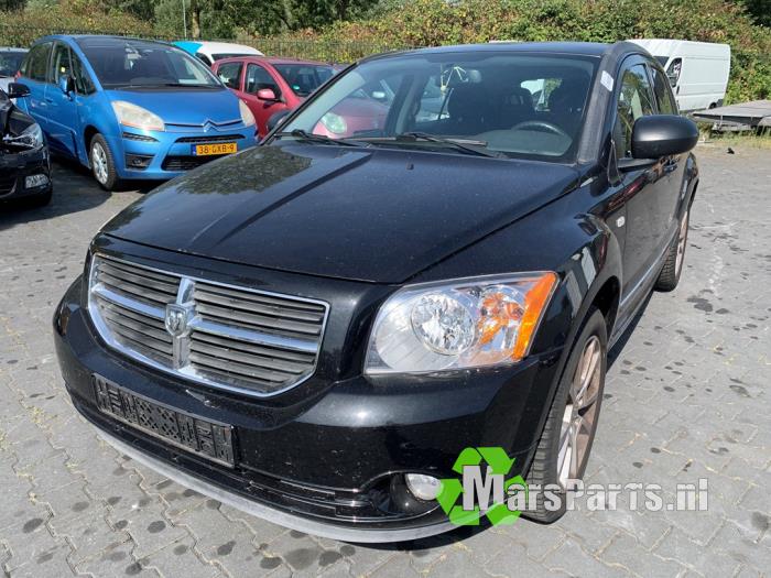 Dodge Caliber 2.0 16V Vehículo de desguace (2010, Negro)