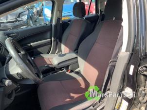 Dodge Caliber 2.0 16V Vehículo de desguace (2010, Negro)