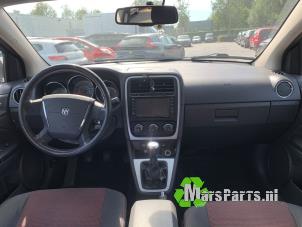 Dodge Caliber 2.0 16V Vehículo de desguace (2010, Negro)