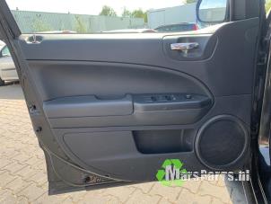 Dodge Caliber 2.0 16V Vehículo de desguace (2010, Negro)