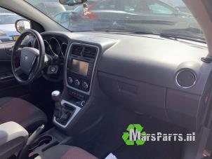 Dodge Caliber 2.0 16V Vehículo de desguace (2010, Negro)