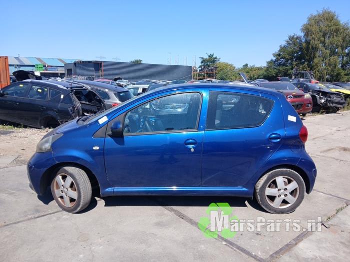 Toyota Aygo 1.0 12V VVT-i Vehículo de desguace (2007, Azul)