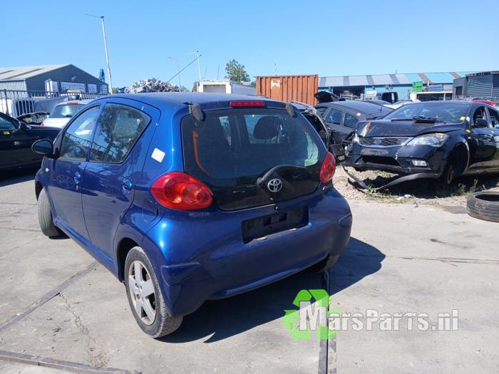 Toyota Aygo 1.0 12V VVT-i Vehículo de desguace (2007, Azul)