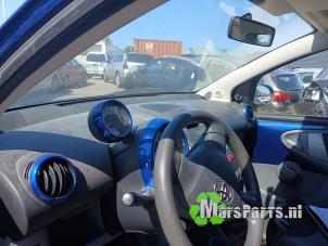 Toyota Aygo 1.0 12V VVT-i Vehículo de desguace (2007, Azul)