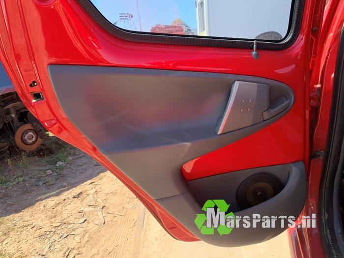 Toyota Aygo 1.0 12V VVT-i Vehículo de desguace (2007, Rojo)