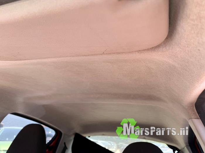 Toyota Aygo 1.0 12V VVT-i Vehículo de desguace (2007, Rojo)