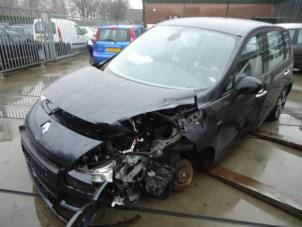Renault Scénic III 2.0 16V CVT Samochód złomowany (2011, Szary)