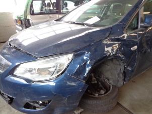 Opel Astra J Sports Tourer 1.3 CDTI 16V ecoFlex Épave (2011, Bleu)
