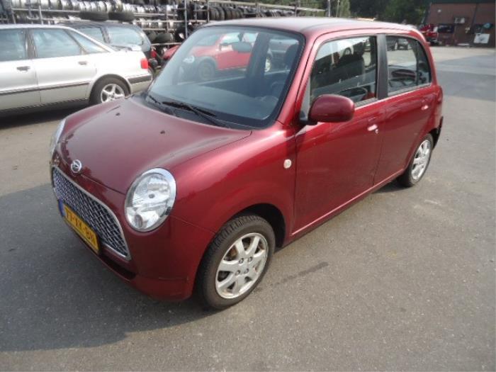 Daihatsu Trevis 1 0 12v Dvvt Salvage Vehicle 2007 Red