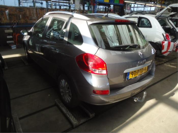 Renault Clio III Estate/Grandtour 1.2 16V TCE 100 Épave (2011, Gris)