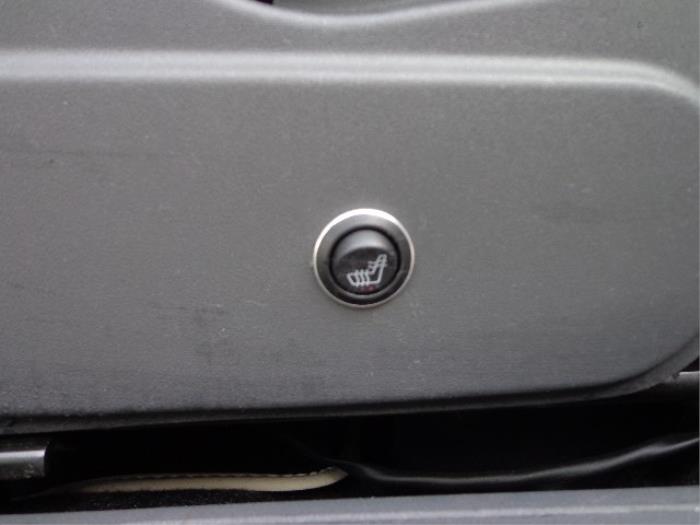 Fiat 500 1.2 Épave (2010, Gris)