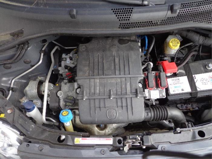 Fiat 500 1.2 Épave (2010, Gris)