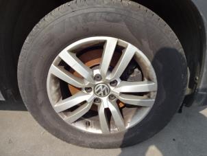 Volkswagen Tiguan 2.0 TDI 16V Blue Motion Épave (2012, Bleu)