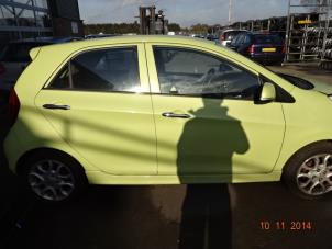 Kia Picanto 1.0 12V Samochód złomowany (2011, Zólty)