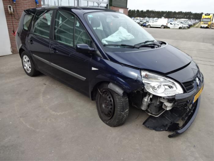 Renault Grand Scénic II 2.0 16V Épave (2007, Bleu)