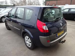 Renault Grand Scénic II 2.0 16V Épave (2007, Bleu)
