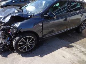 Renault Megane III Grandtour 1.5 dCi 110 Épave (2012, Gris)