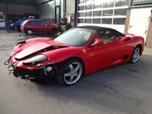 Ferrari 360 Modena Spider 3.6 V8 40V Épave (2005, Rouge)