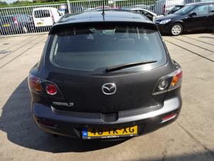 Mazda 3 Sport 1.6i 16V Épave (2006, Gris)