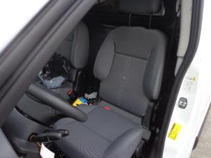 Citroen Berlingo 1.6 Hdi 75 Épave (2015, Blanc)