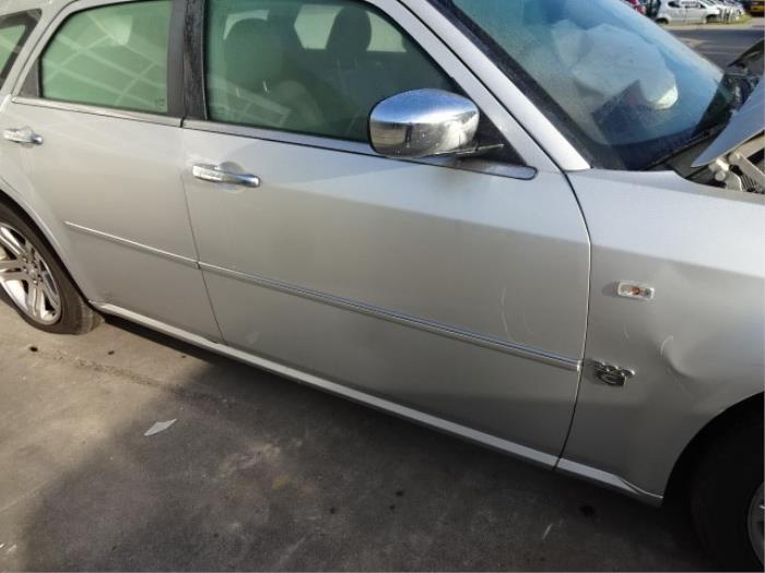 Chrysler 300 C Touring 3.0 CRD 24V Épave (2008, Gris)