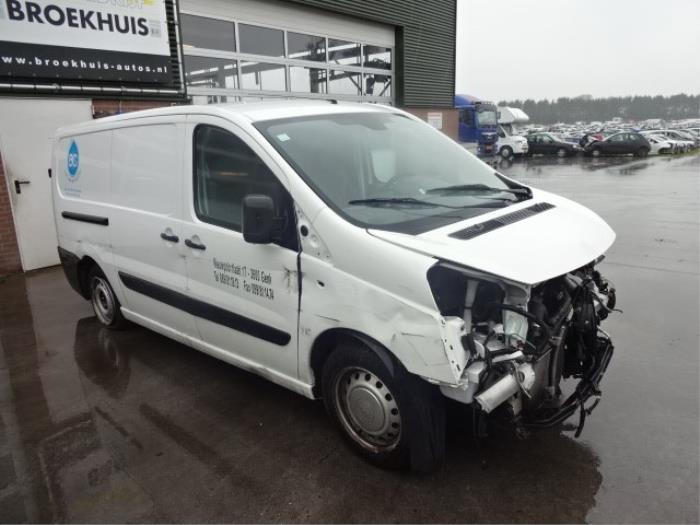 Citroen Jumpy 2.0 HDiF 16V 125 Épave (2012, Blanc)