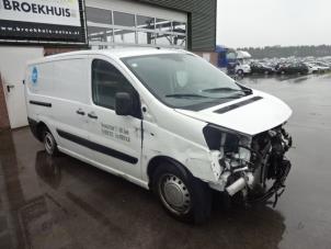Citroen Jumpy 2.0 HDiF 16V 125 Épave (2012, Blanc)