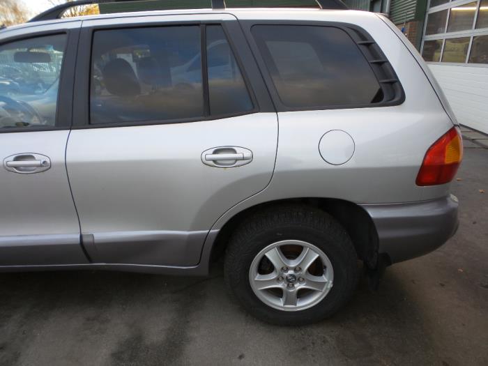 Hyundai Santa Fe I 2.7 V6 24V 4x4 Autom. Épave (2004, Gris)