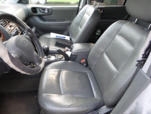 Hyundai Santa Fe I 2.7 V6 24V 4x4 Autom. Épave (2004, Gris)