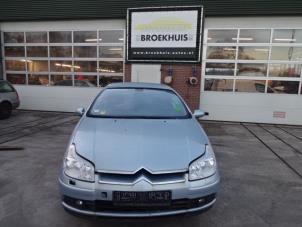 Citroen C5 II Berline 2.0 HDiF 16V Épave (2004, Bleu)