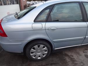 Citroen C5 II Berline 2.0 HDiF 16V Épave (2004, Bleu)