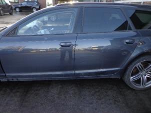 Audi A6 Avant Quattro 3.2 V6 24V FSI Épave (2007, Gris)
