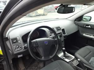 Volvo V50 1.8 16V Épave (2006, Gris)