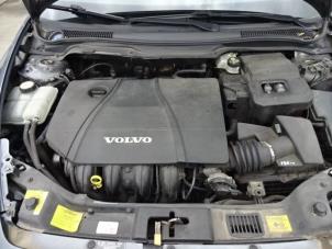 Volvo V50 1.8 16V Épave (2006, Gris)