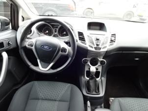 Ford Fiesta 6 1.4 16V Épave (2009, Noir)