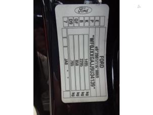 Ford Fiesta 6 1.4 16V Épave (2009, Noir)